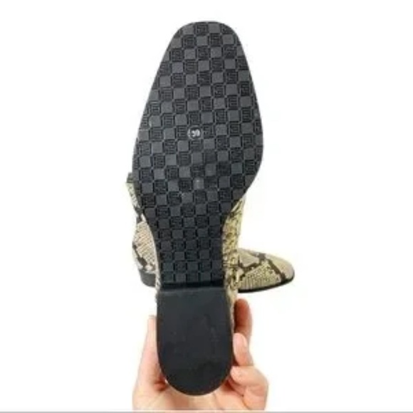 Stella Luna Leather Snake Print Ankle Boots Size 39 - Picture 7 of 8